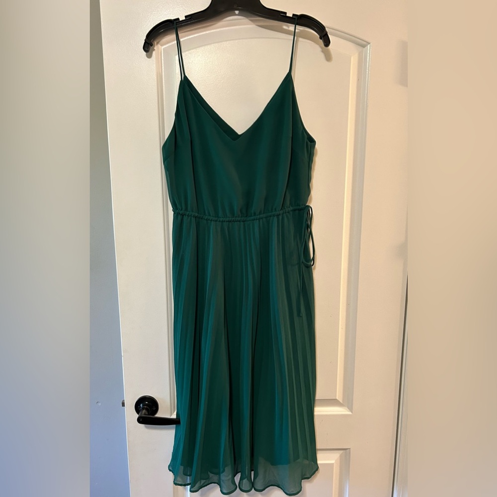 ASOS Forest Green Double V-Neck Pleated Spaghetti Strap Dress - US8